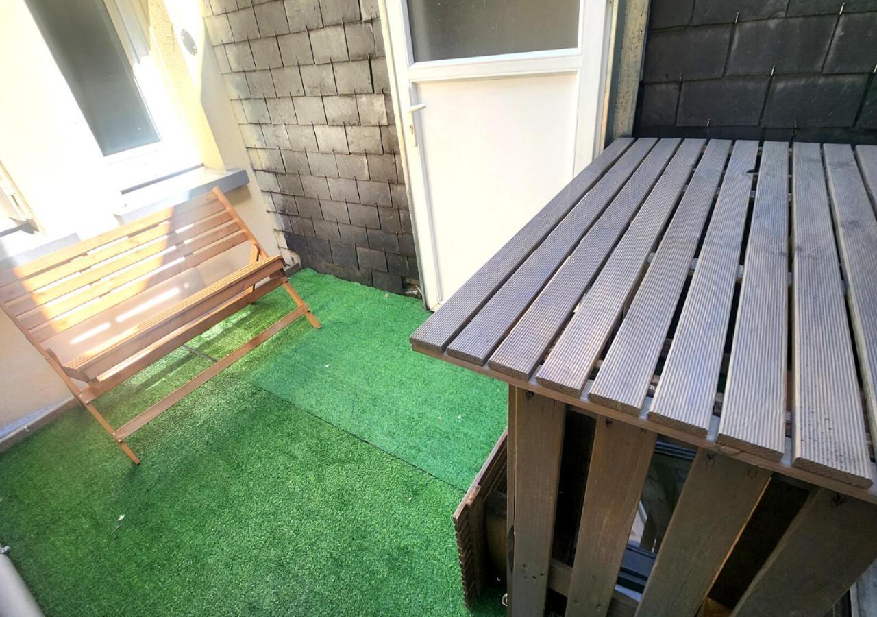 "Colbert Triplex" 3 Chambres - Balcon - Patio - Cathedrale Tours Exterior foto